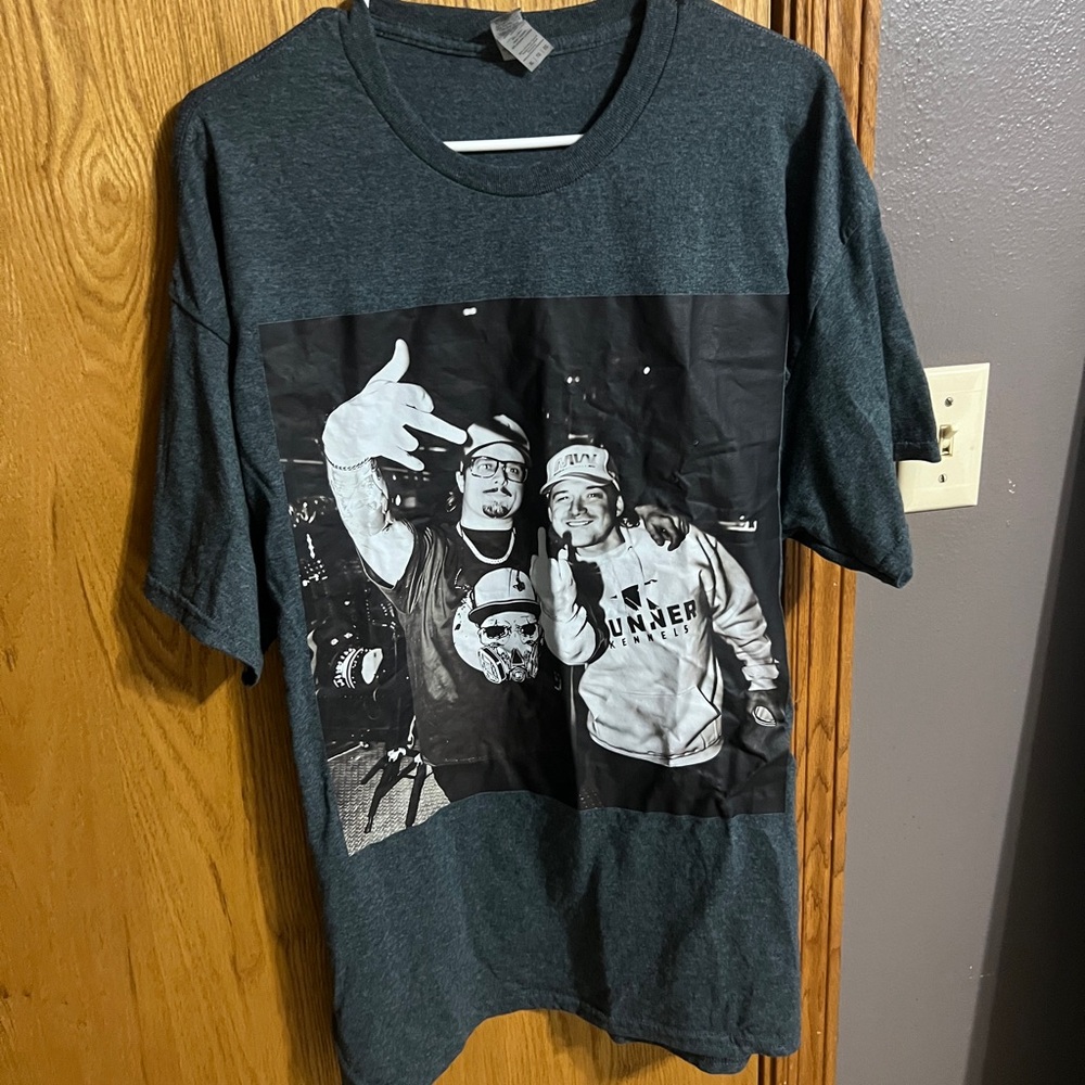 Graphic Hardy & Morgan Wallen Gray Men's T-Shirt